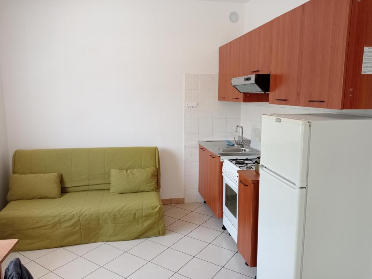 Appartamenti Carlotta Rimini Esterno foto