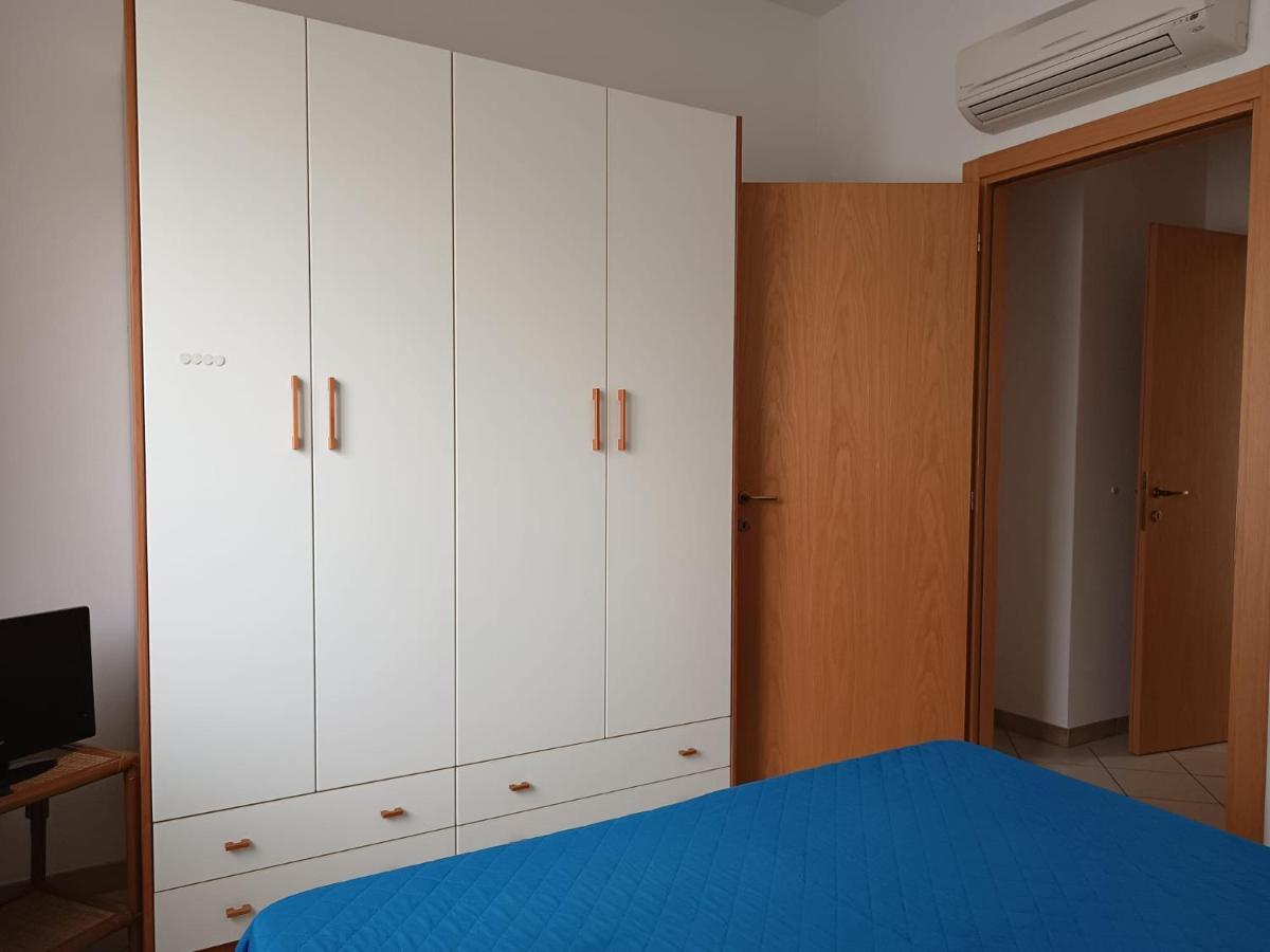 Appartamenti Carlotta Rimini Esterno foto