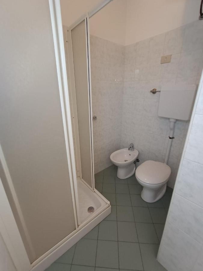 Appartamenti Carlotta Rimini Esterno foto