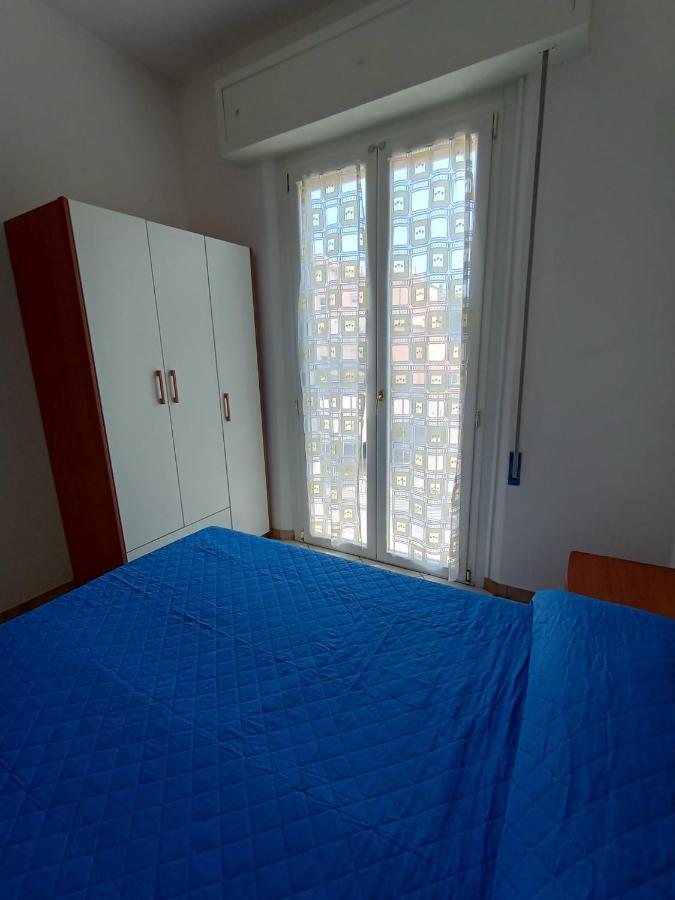 Appartamenti Carlotta Rimini Esterno foto