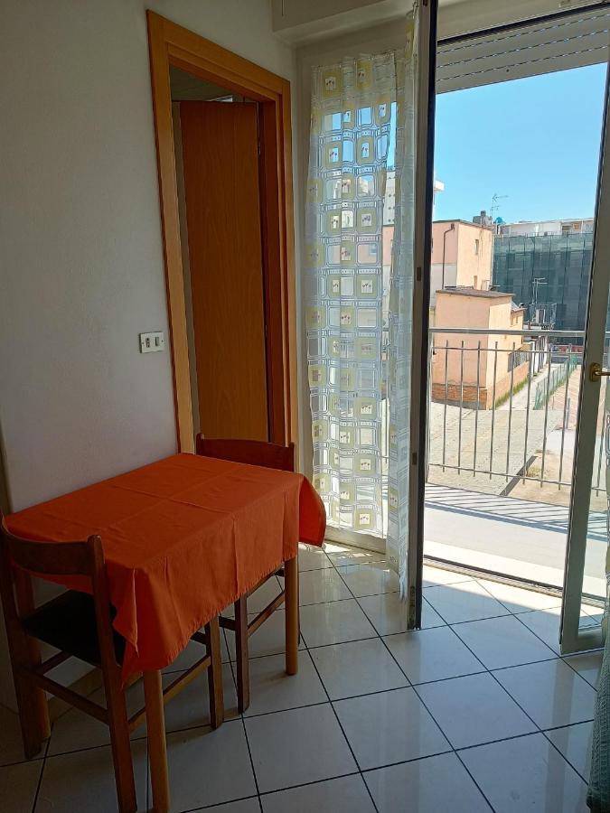 Appartamenti Carlotta Rimini Esterno foto